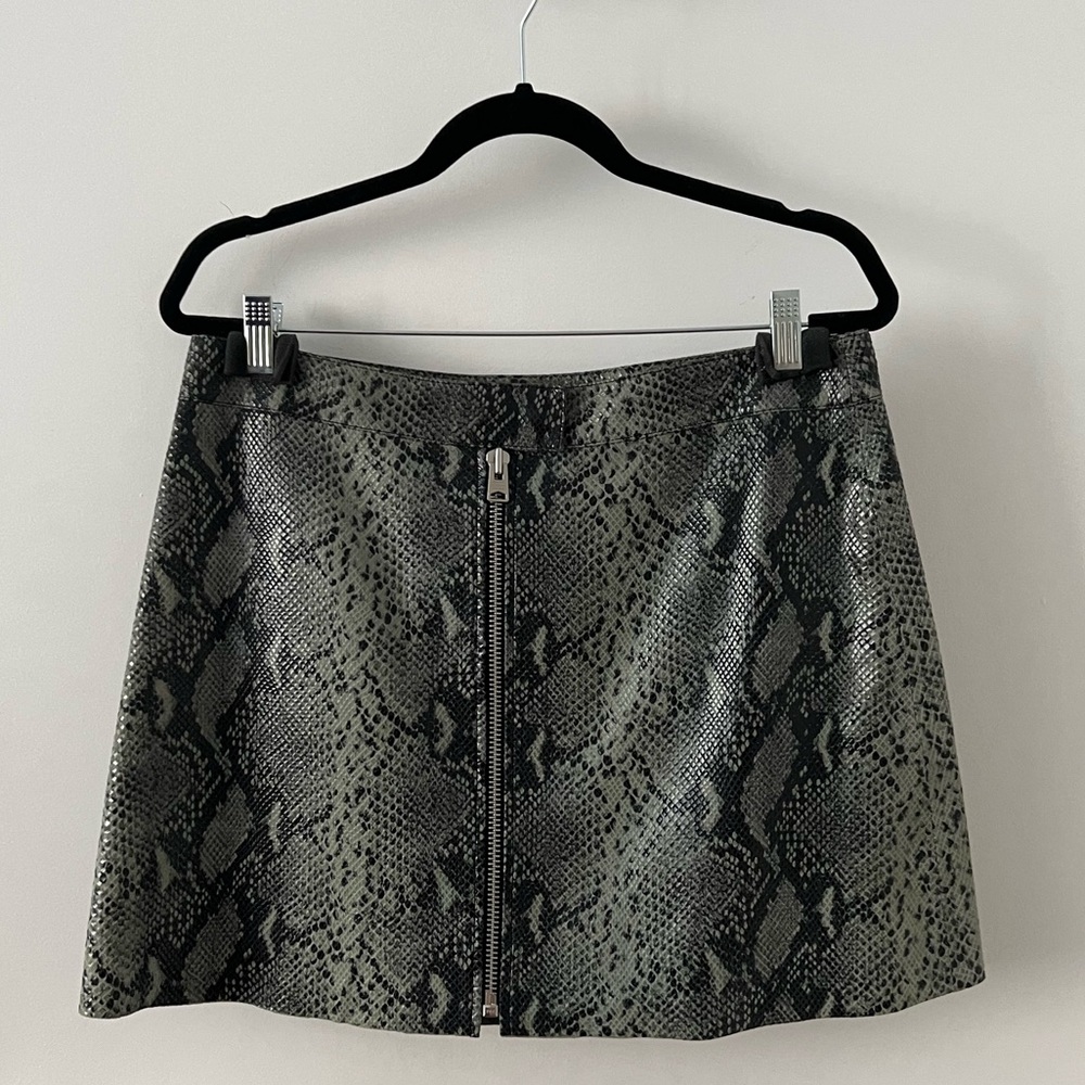 All Saints Green Snakeskin Printed Leather Mini Skirt with Zip Detail in Size 8